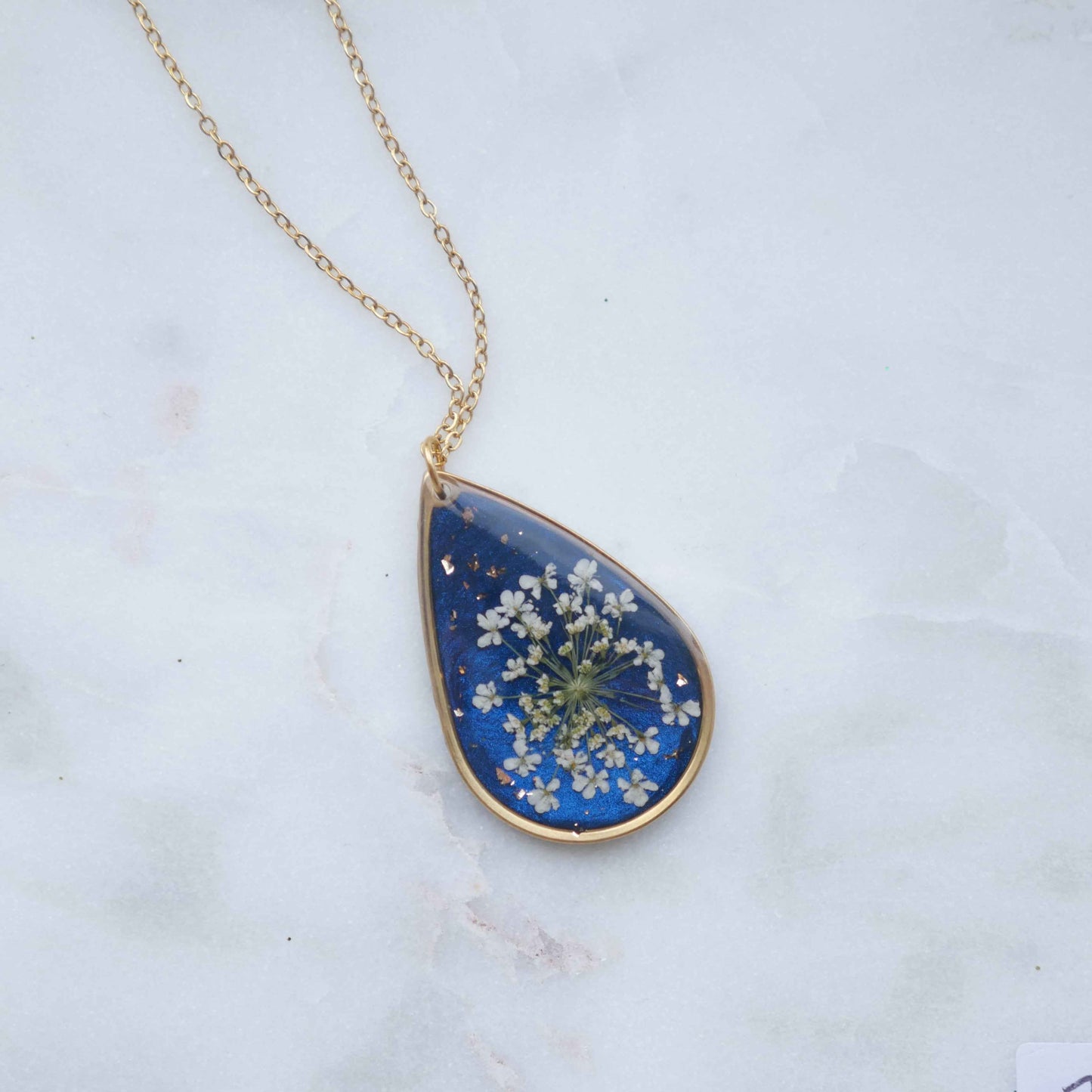Collier céleste - fleurs de carottes - goutte 20mm