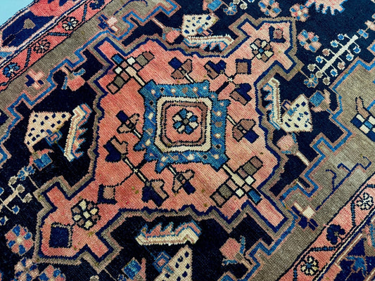 Persischer Hamadan Teppich | 3' 1” x 4' 5"