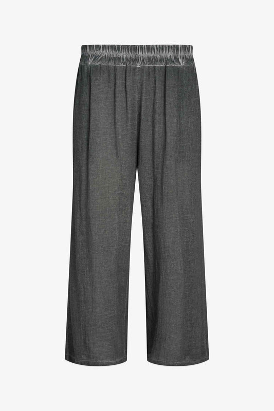 Women's Woven Capri Trousers