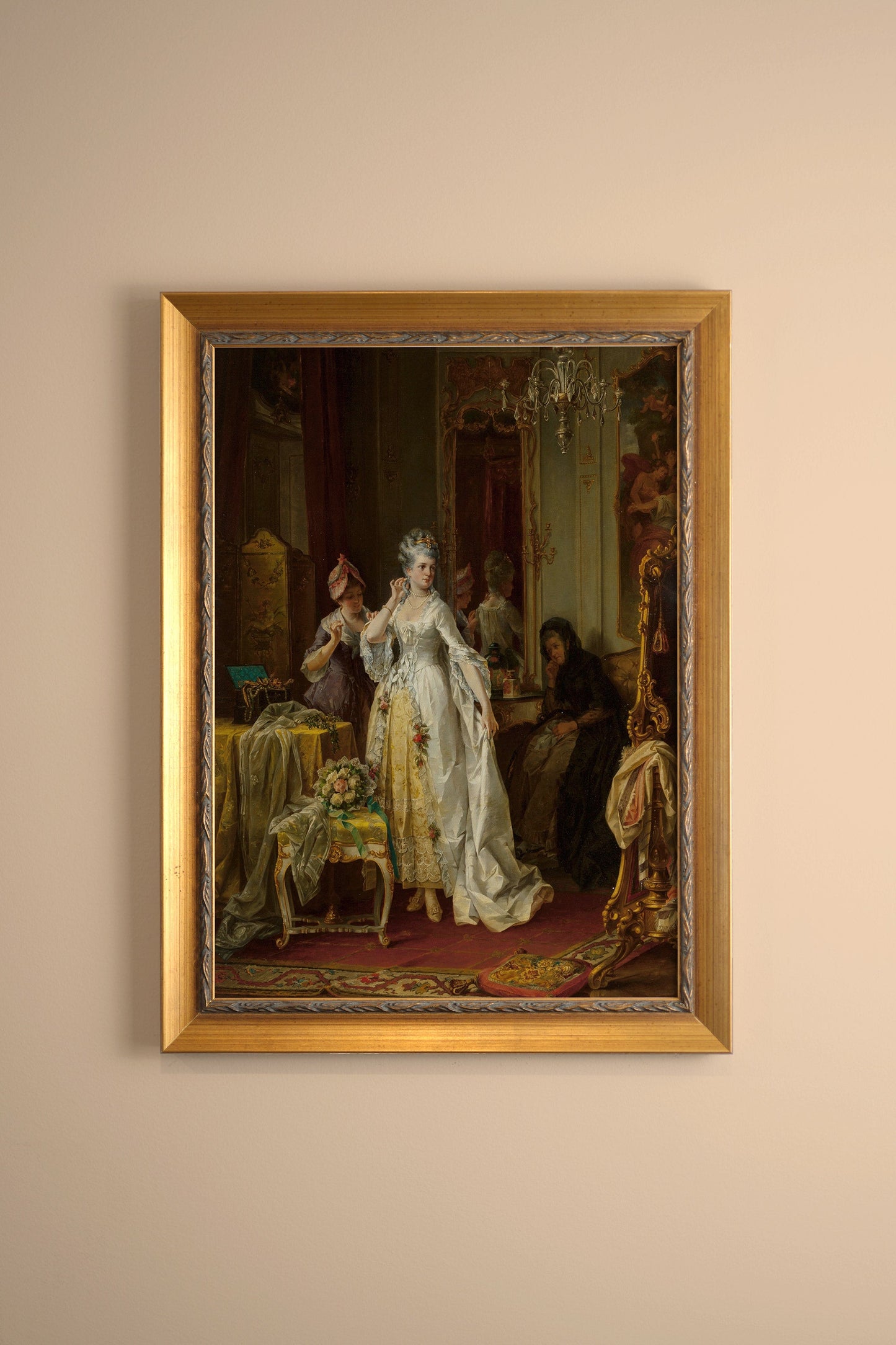 ROYAL ROOM, VINTAGE GOLD FRAME