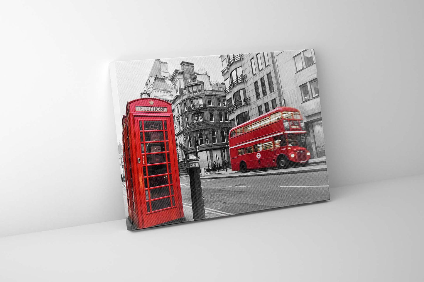 Leinwandbild - Kultiger roter Doppeldeckerbus & Telefonzelle - Wandkunst