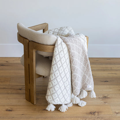 Regentag & Schleierkraut Diamond Point 2.0 mit Quasten Print Extended Throw
