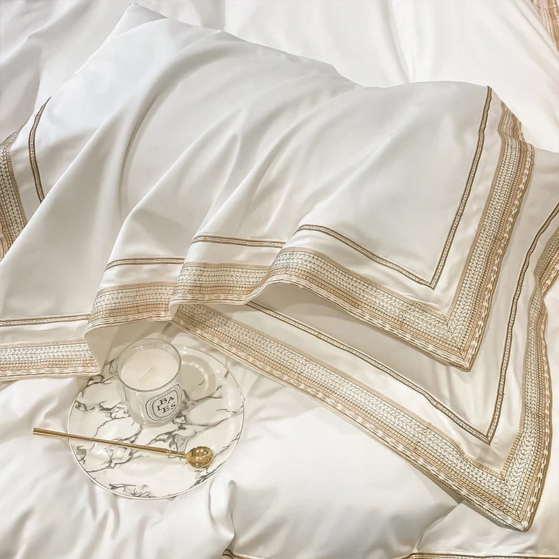 Bettwäsche-Set „Royal Retreat“ mit goldener Stickerei, 1000 TC – Weiß