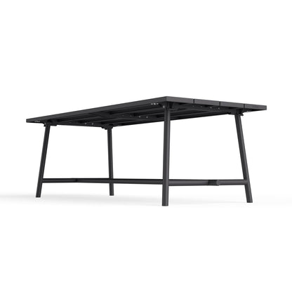Freds Tisch<br> 6 bis 8 Plätze