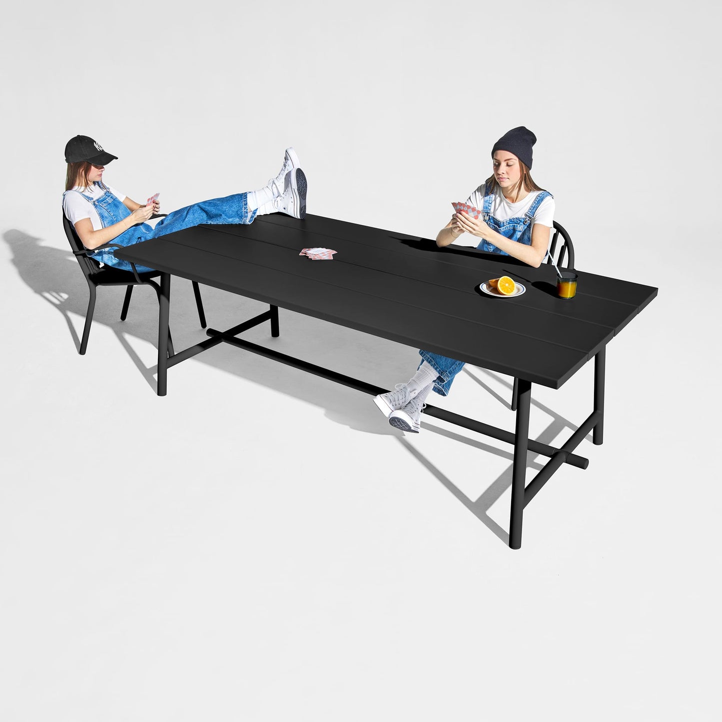 Freds Tisch<br> 6 bis 8 Plätze