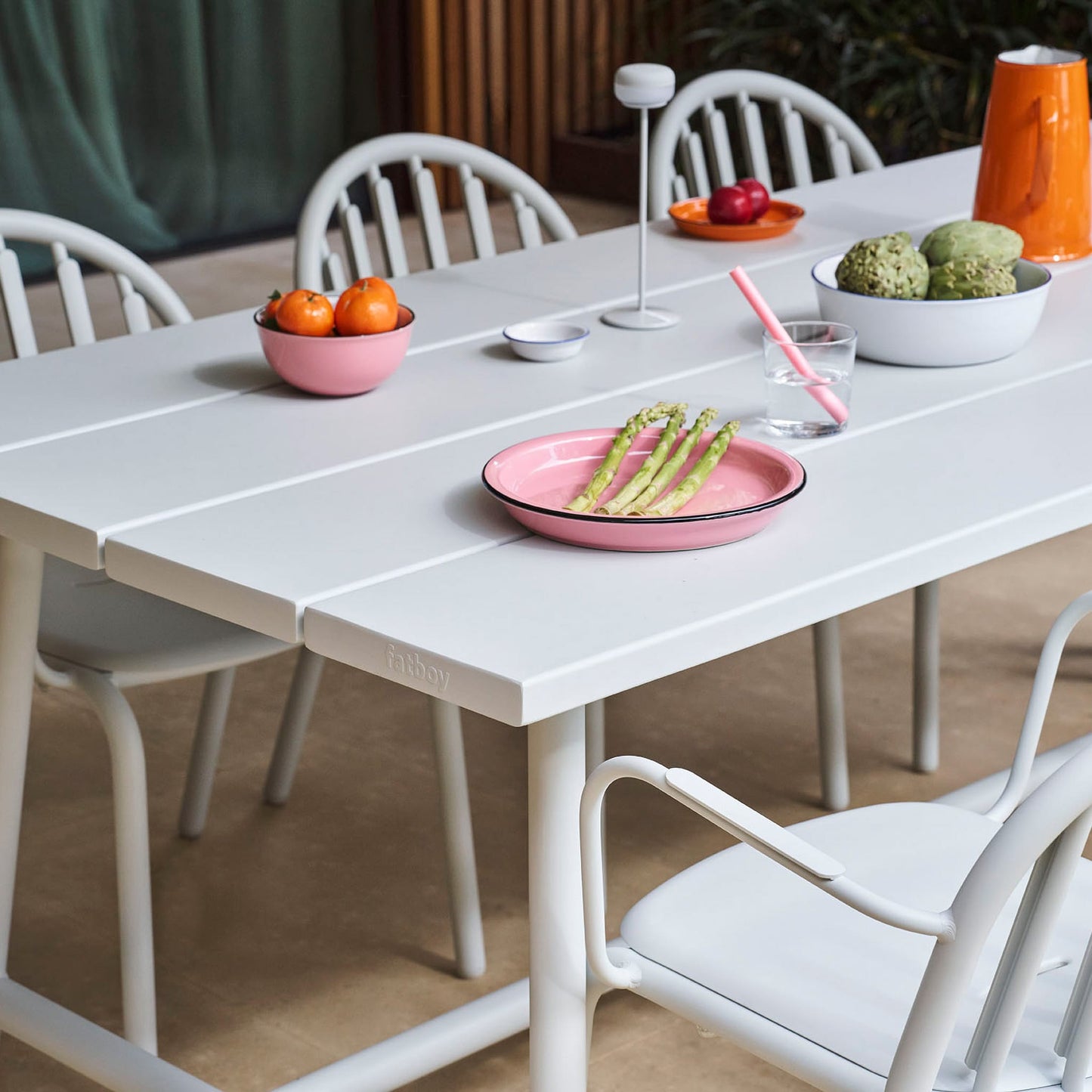 Freds Tisch<br> 6 bis 8 Plätze