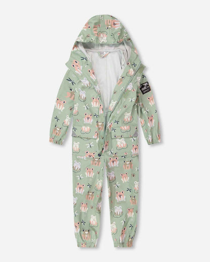 Green rain jumpsuit with color-changing frogs print