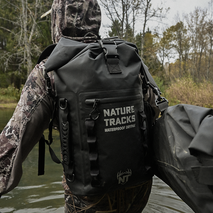 PEAK SERIES - ベースキャンプ ドライパック バックパック 35L