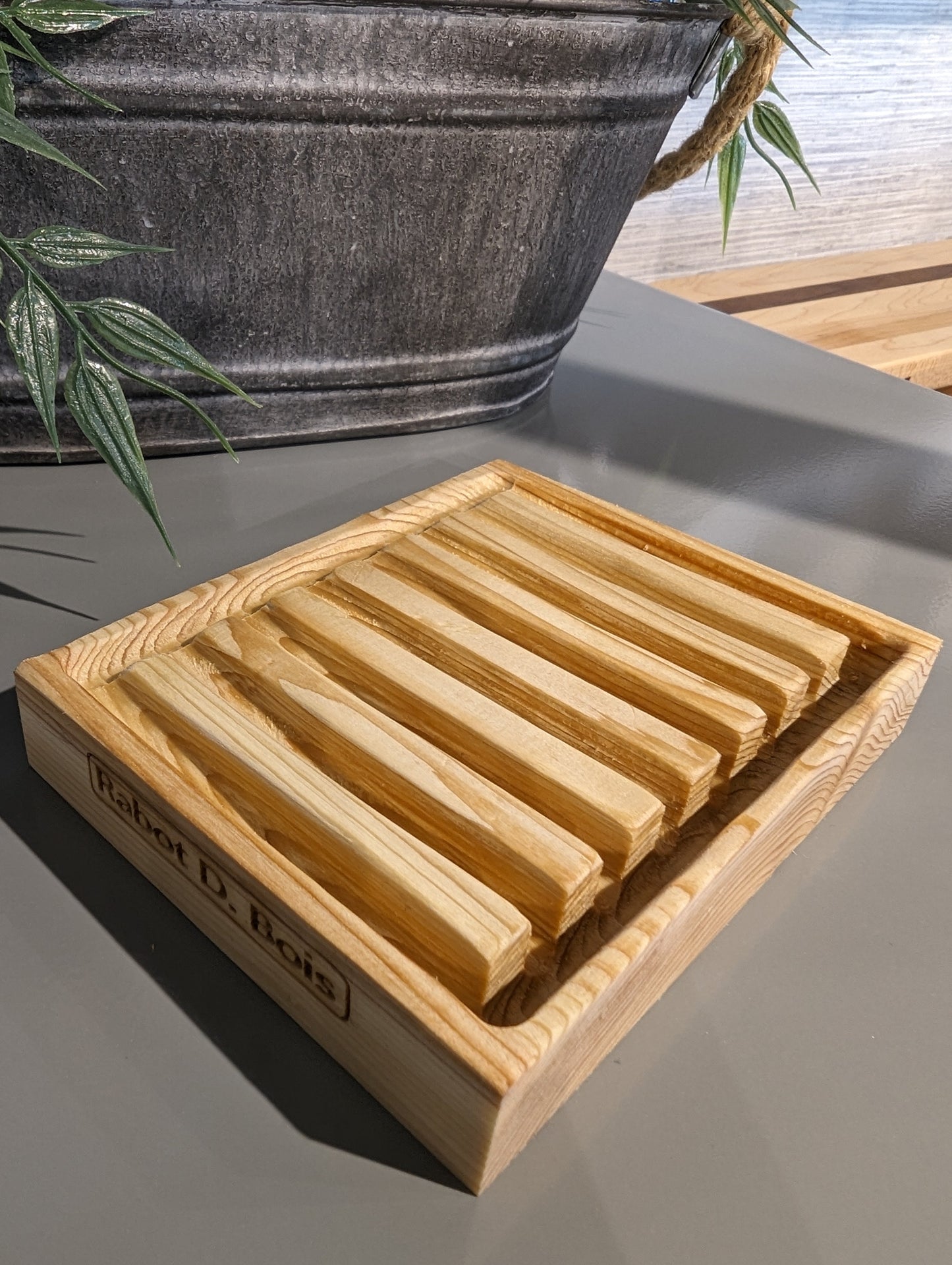 木製石鹸皿「D-Coulé」