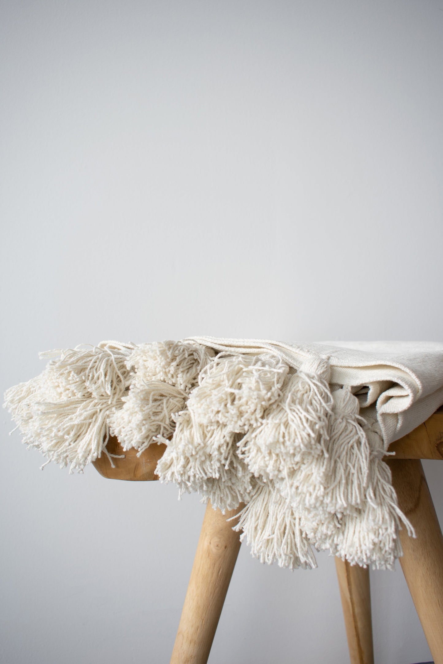 THROW BLANKET - FREYA