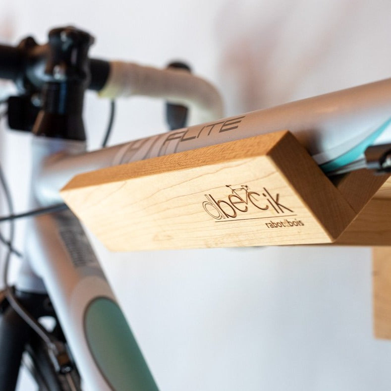 木製ウォールバイクハンガー - D-Bécik