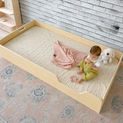 APPLE TWIN - Montessori Floor Bed with Rails