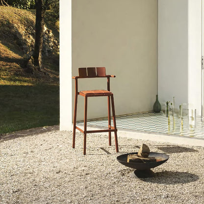 Yard Counter Barhocker mit Armlehnen<br> Für Innen- und Außenbereiche