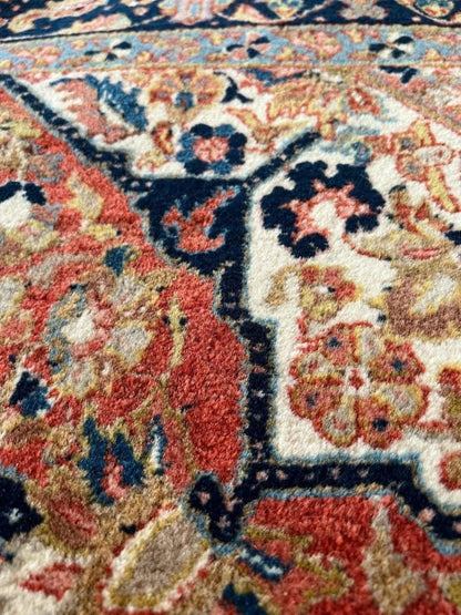 Feiner alter Täbris | 198 x 145 cm