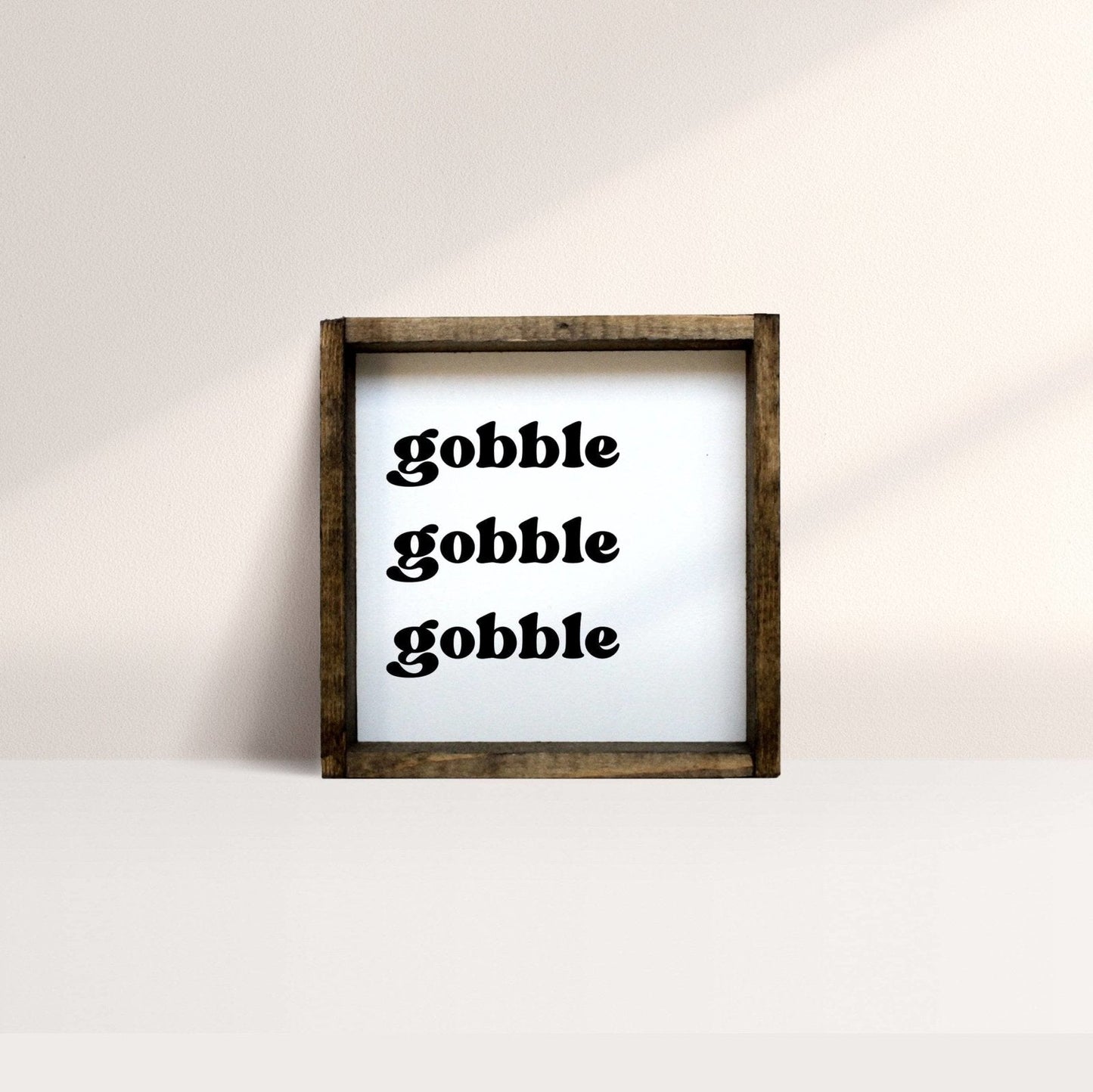 GOBBLE GOBBLE GOBBLE 木製看板