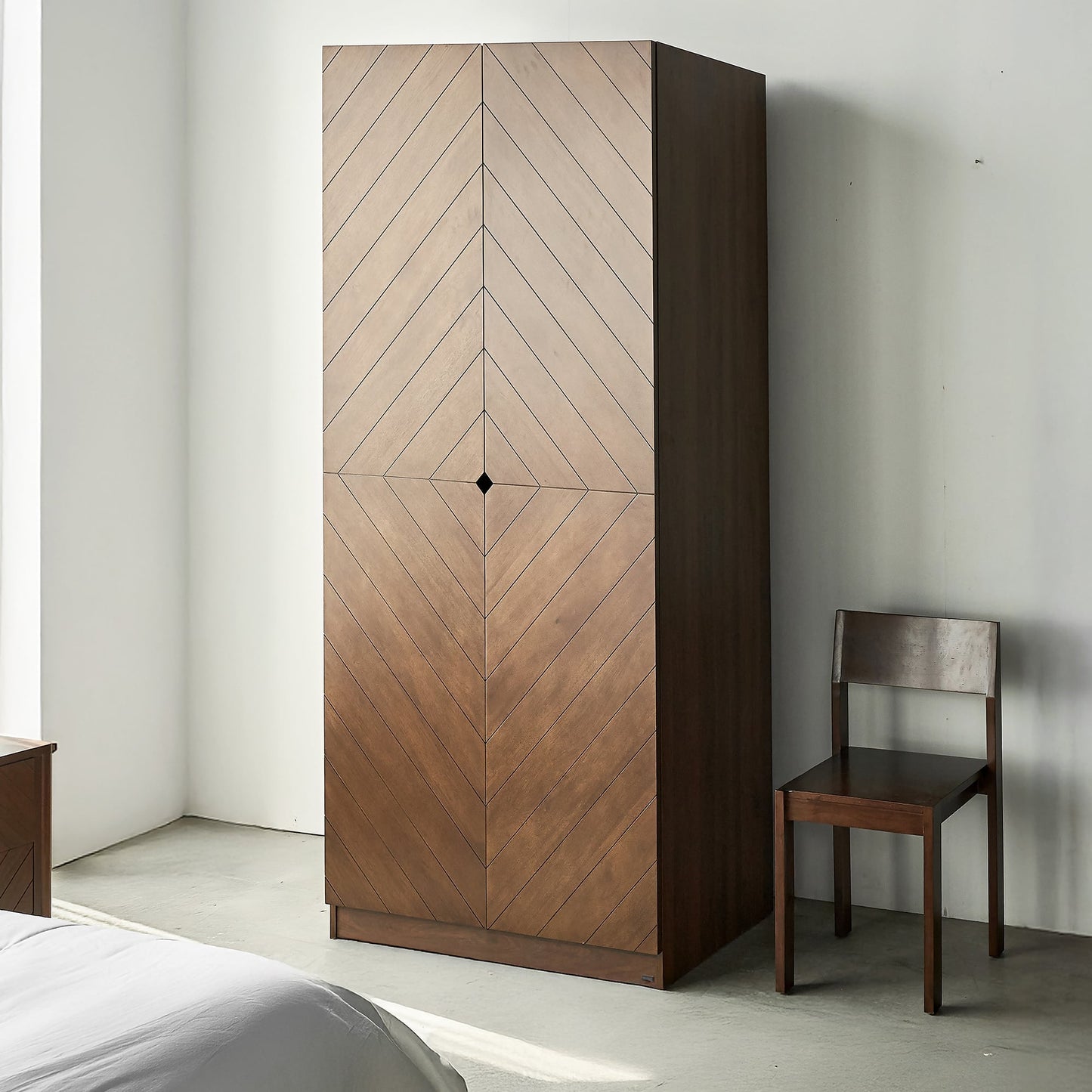 Hobro 301 Two-Door Wooden Wardrobe