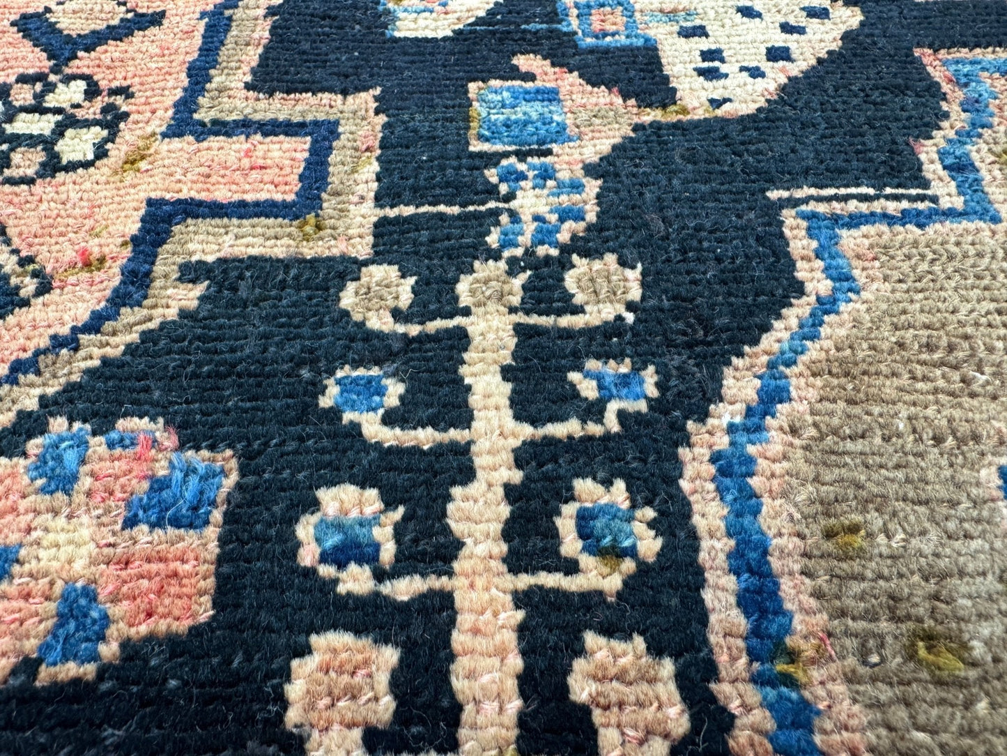 Persischer Hamadan Teppich | 3' 1” x 4' 5"