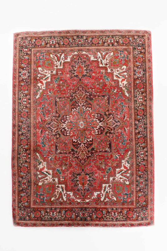 Persian Heriz Rug | 6' 9" x 9' 6"