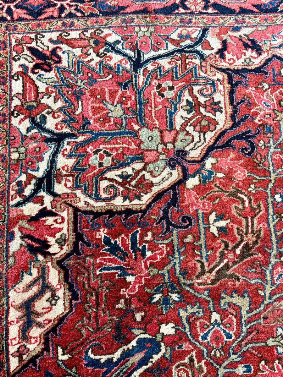 Persian Heriz Rug | 9' 8" x 13'