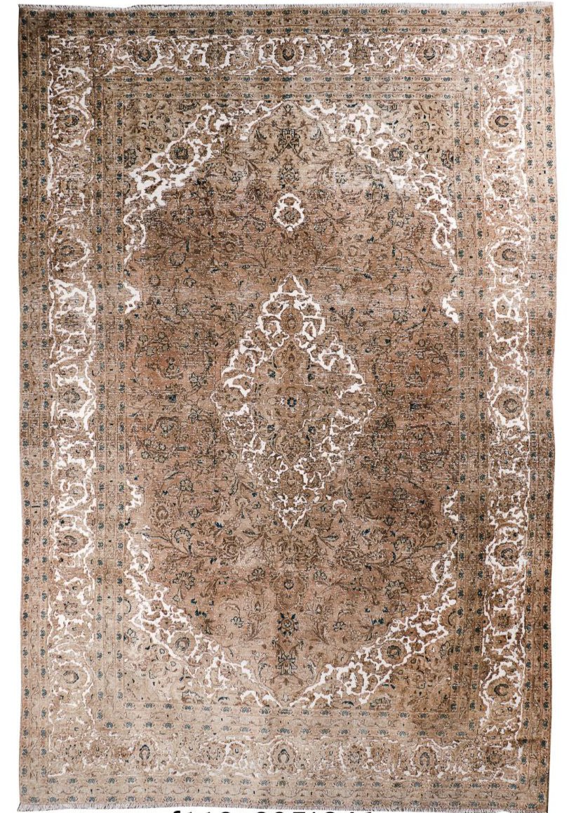 Persian Kashan Vintage Rug | 8' 1" x 13’