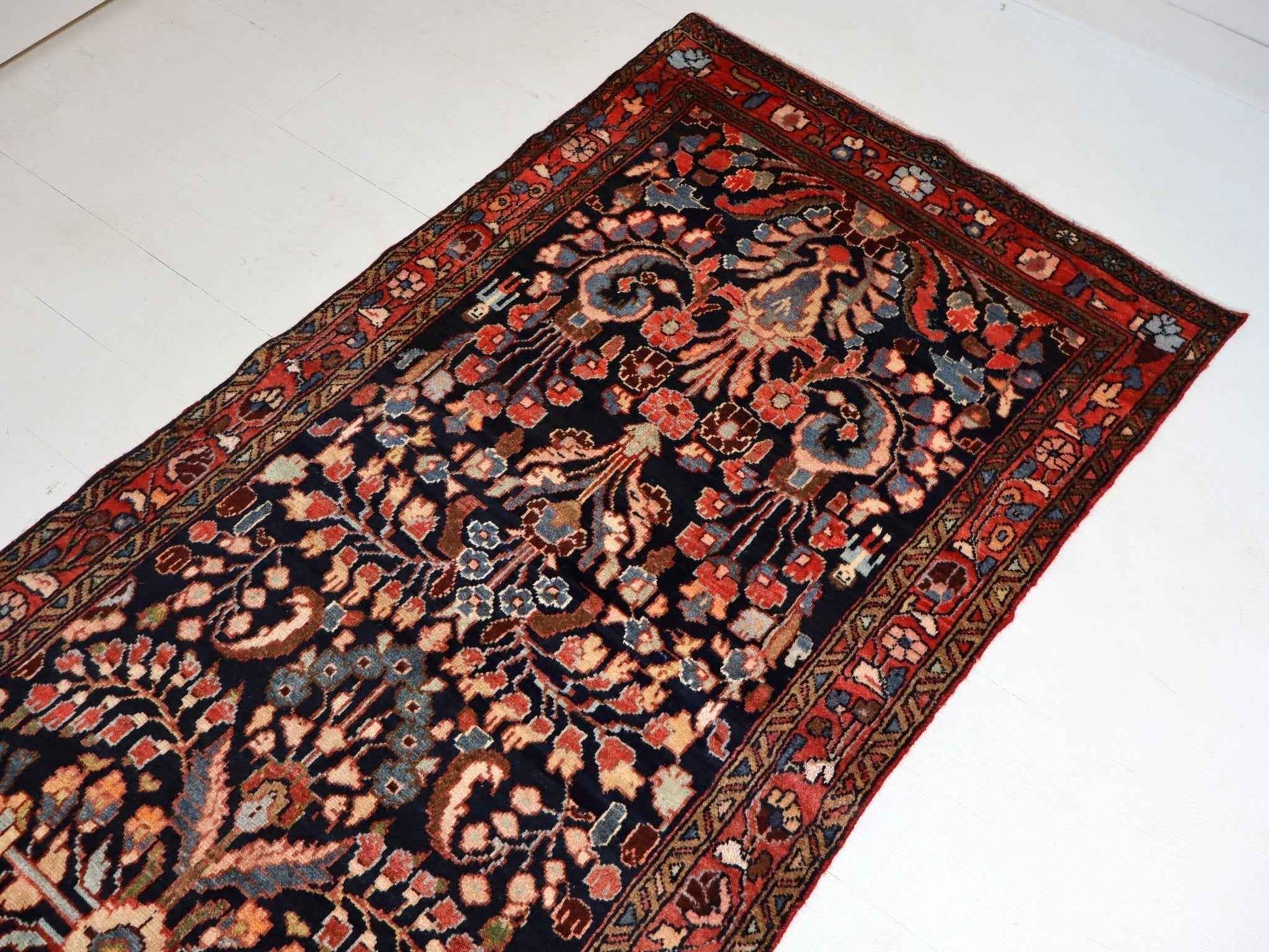 Persian Lilihan Runner Rug | 3' 5” x 9' 11"