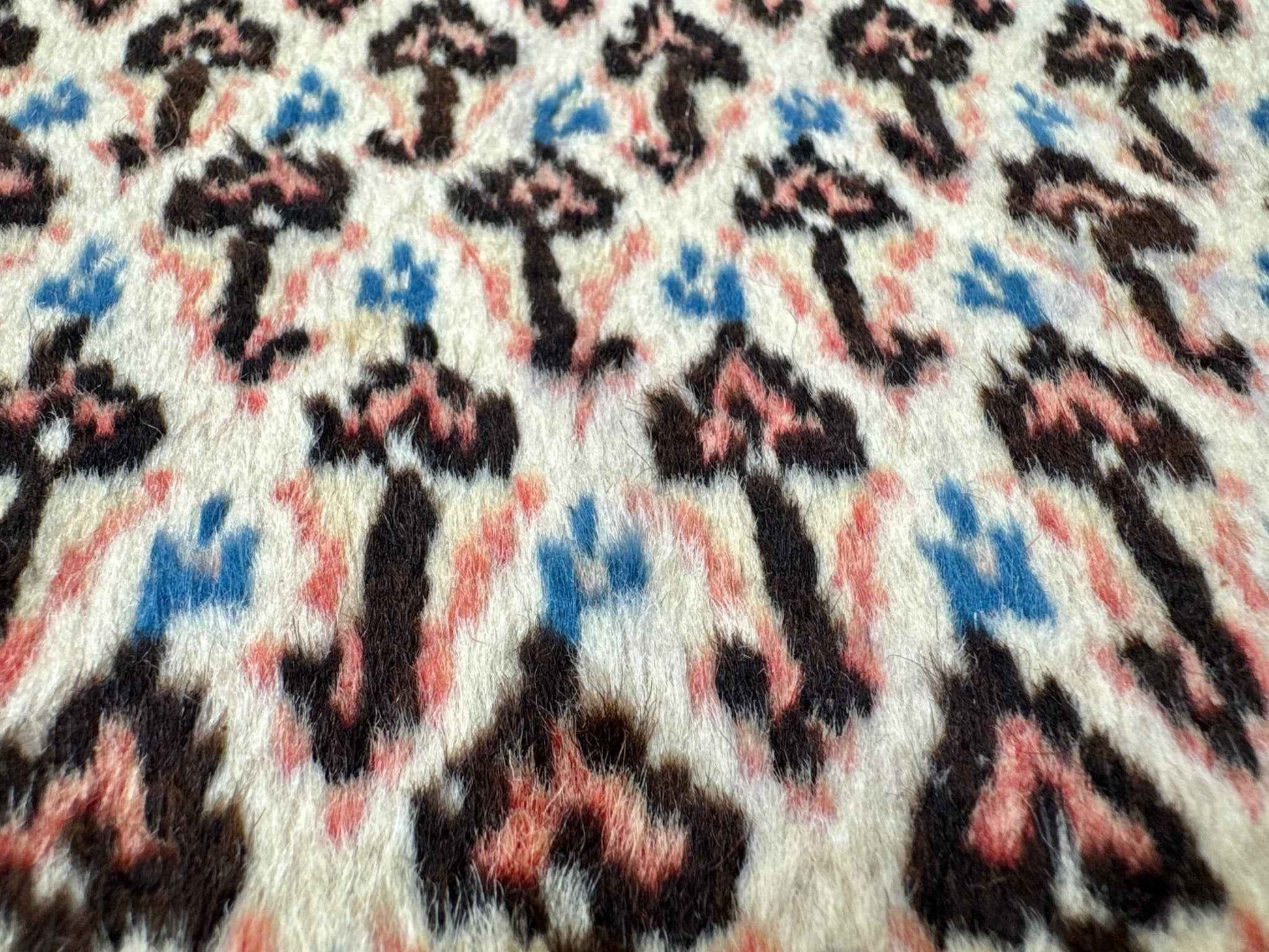 Persian Mir-Boteh Rug | 2' 9” x 4' 3"