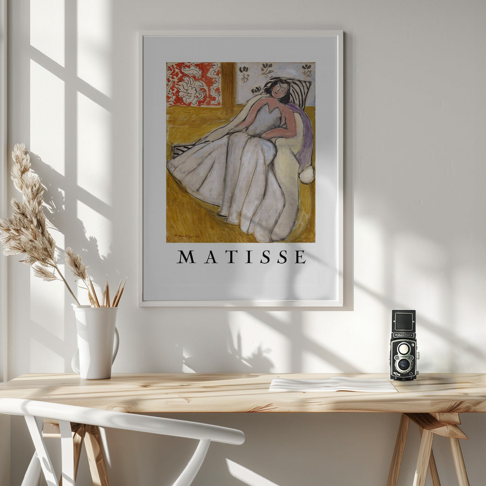 Wall art Jeune Femme à La Pelisse Blanche