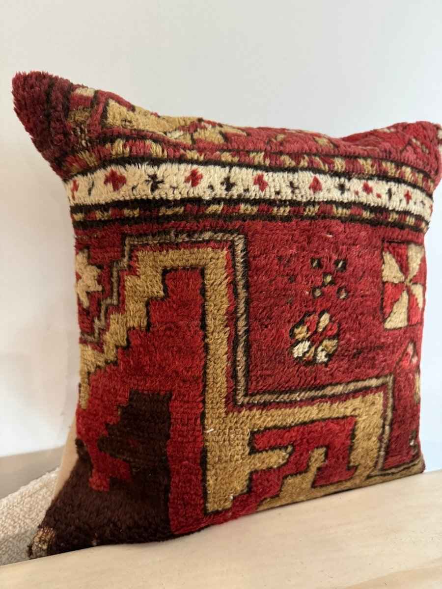 Pillow No. 003 | 16" x 16"